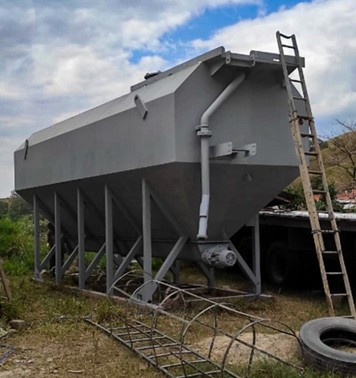 horizontal cement silo